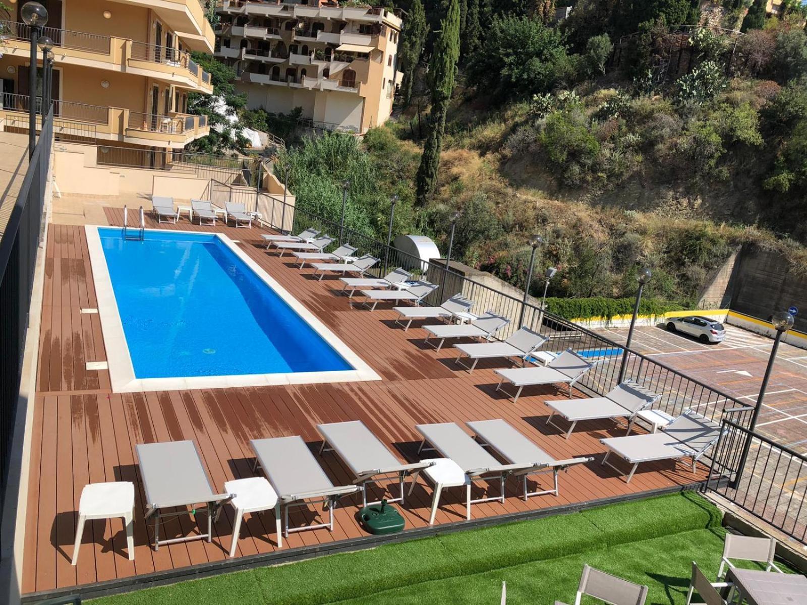 Casa Vacanza "Ilenia" - Taormina Eksteriør bilde